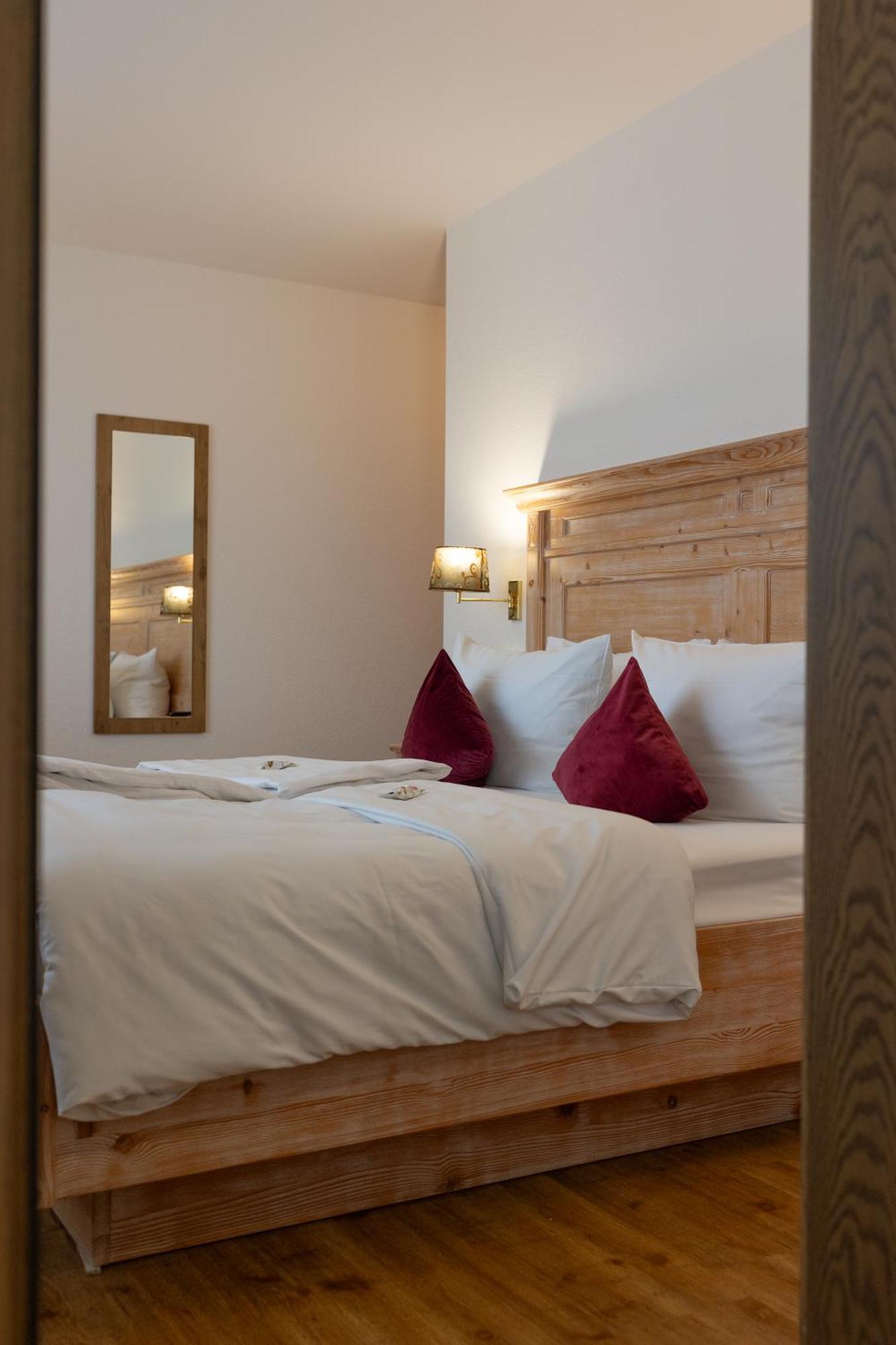 Hotel Kuebler Wendelstein Esterno foto